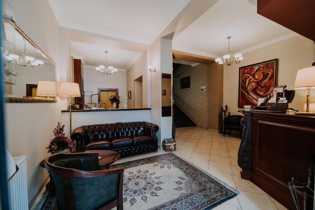 Boutique Hotel Maraton コシツェ エクステリア 写真