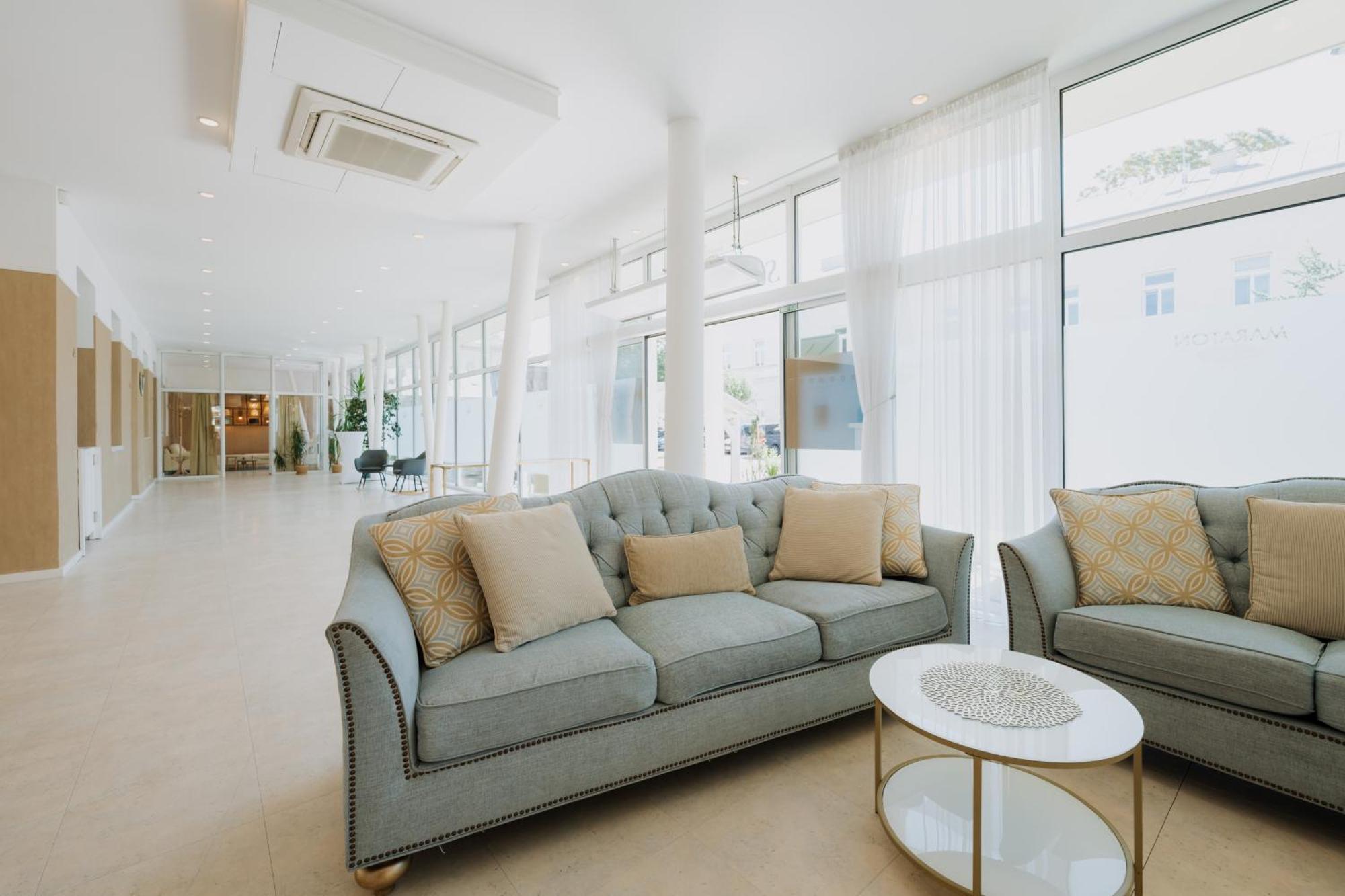 Boutique Hotel Maraton コシツェ エクステリア 写真